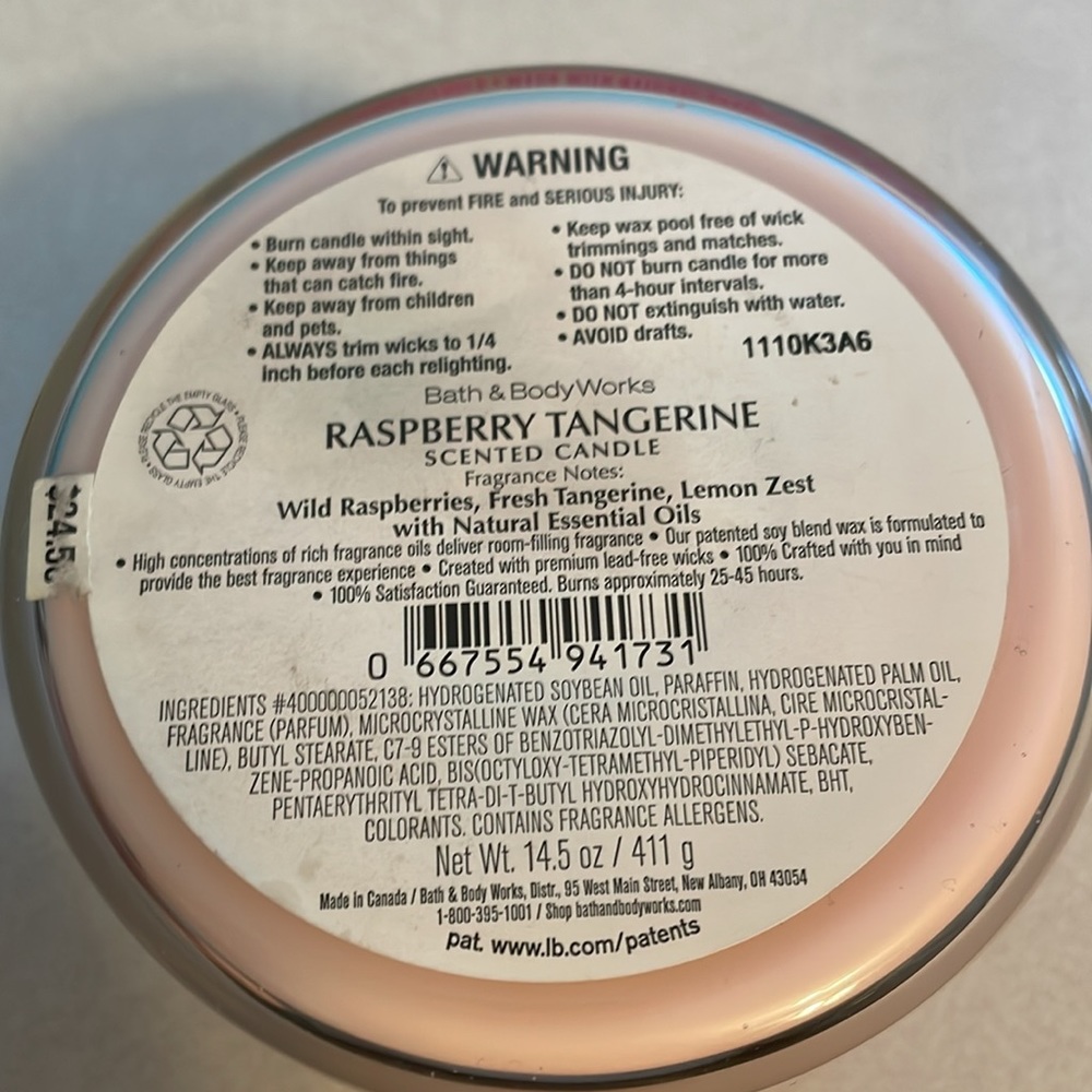 Bath & Body Raspberry Tangerine Candle - Picture 4 of 4